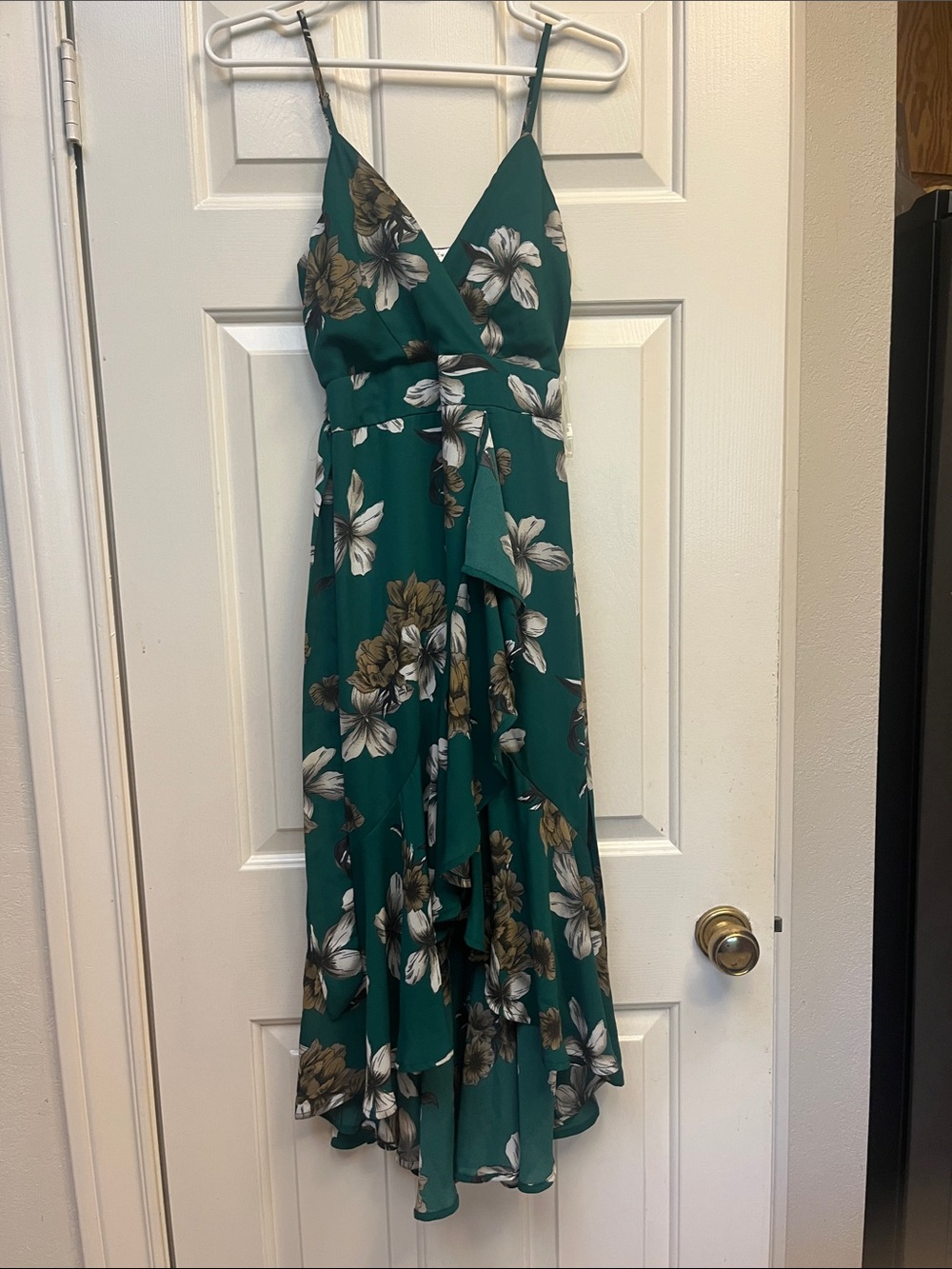 PURPLE SNOW Green Floral Faux Wrap Ruffled Dress S NWOT